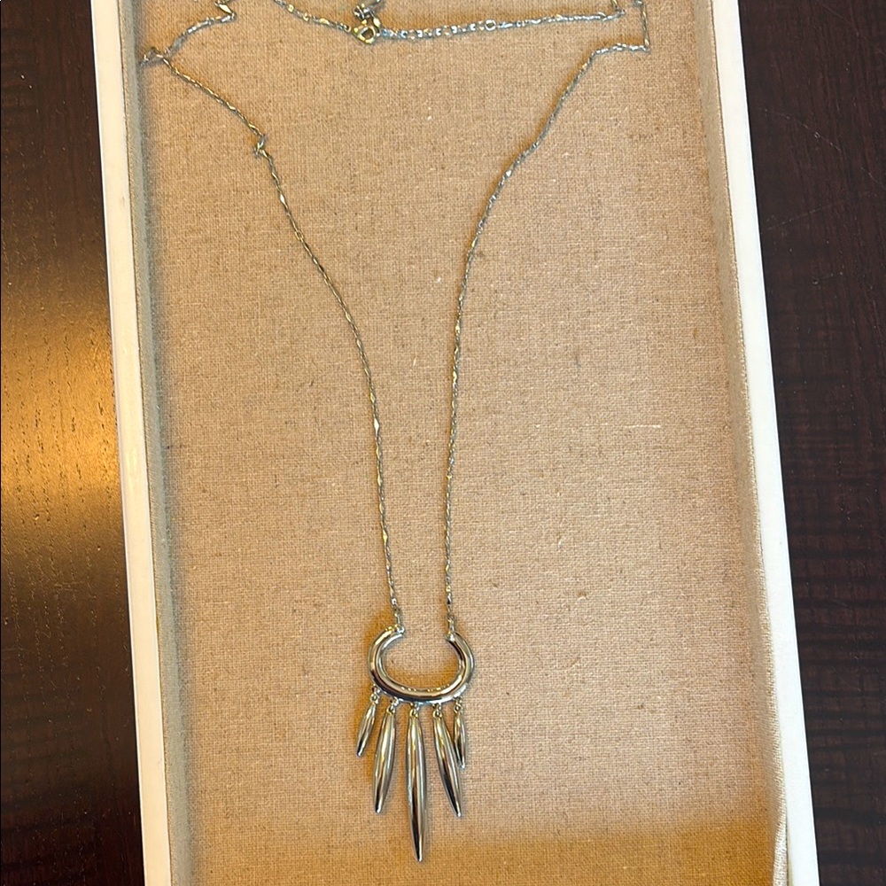 Stella & Dot Nahla Pendant